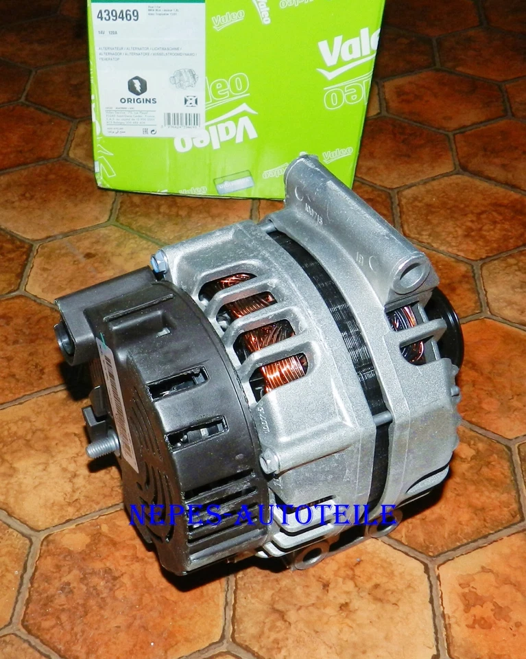 1 Alternatore Valeo 439469 per MINI MINI (R50, R53) MINI Cabriolet (R52) - Immagine 4 di 4