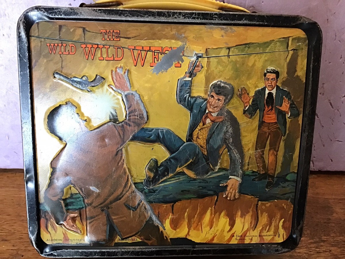 Vintage 1969 The Wild Wild West Aladdin Metal Lunch Box No