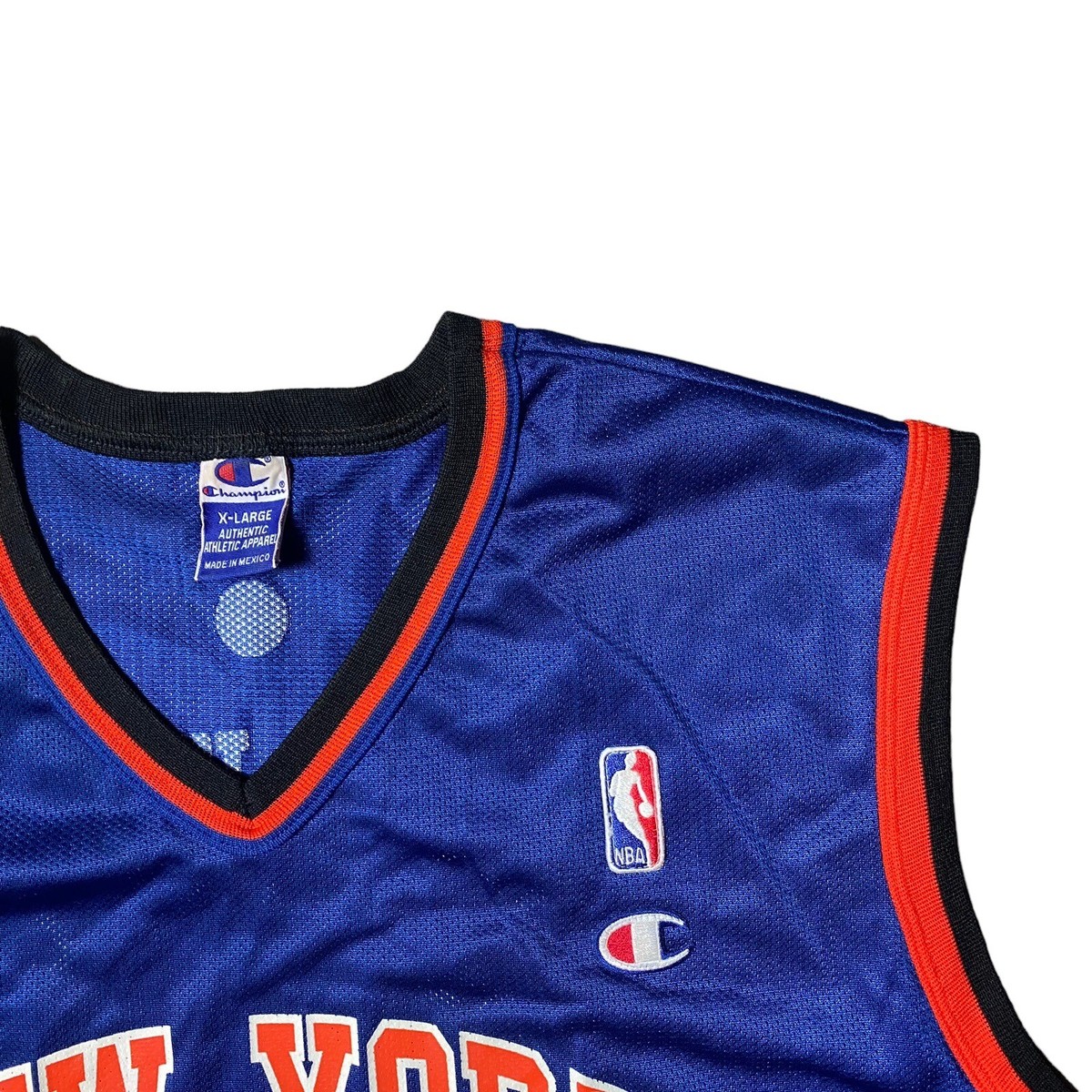 VINTAGE NEW YORK KNICKS LATRELL SPREWELL #8 CHAMPION JERSEY ADULT
