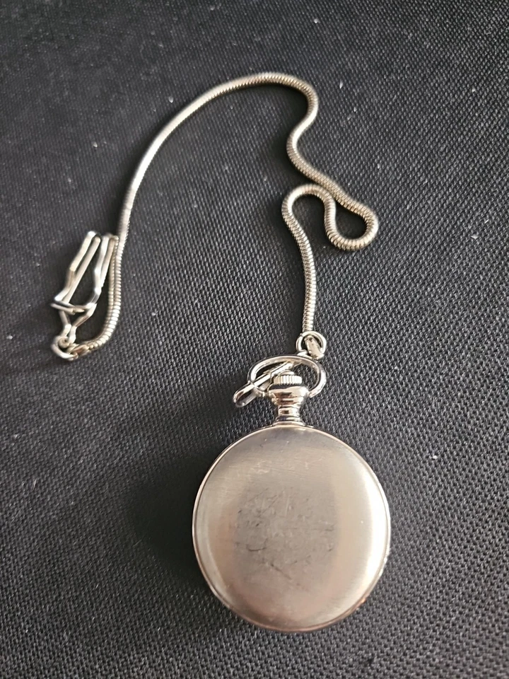 RELIQUIA look de estuche CRAFTSMA/tapa de cuero/cara blanca con cadena/batería nueva muy bonita Foto 2 de 3