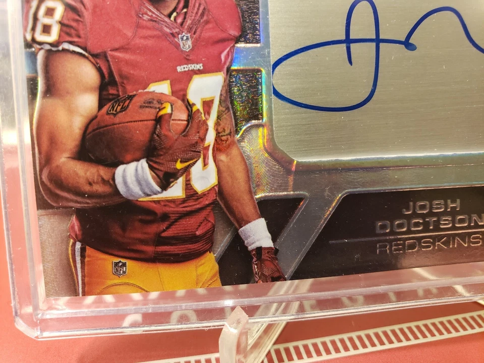 2016 Panini Infinity Josh Doctson Rookie Auto 153/288 Washington Redskins TCU  - Image 3 of 3