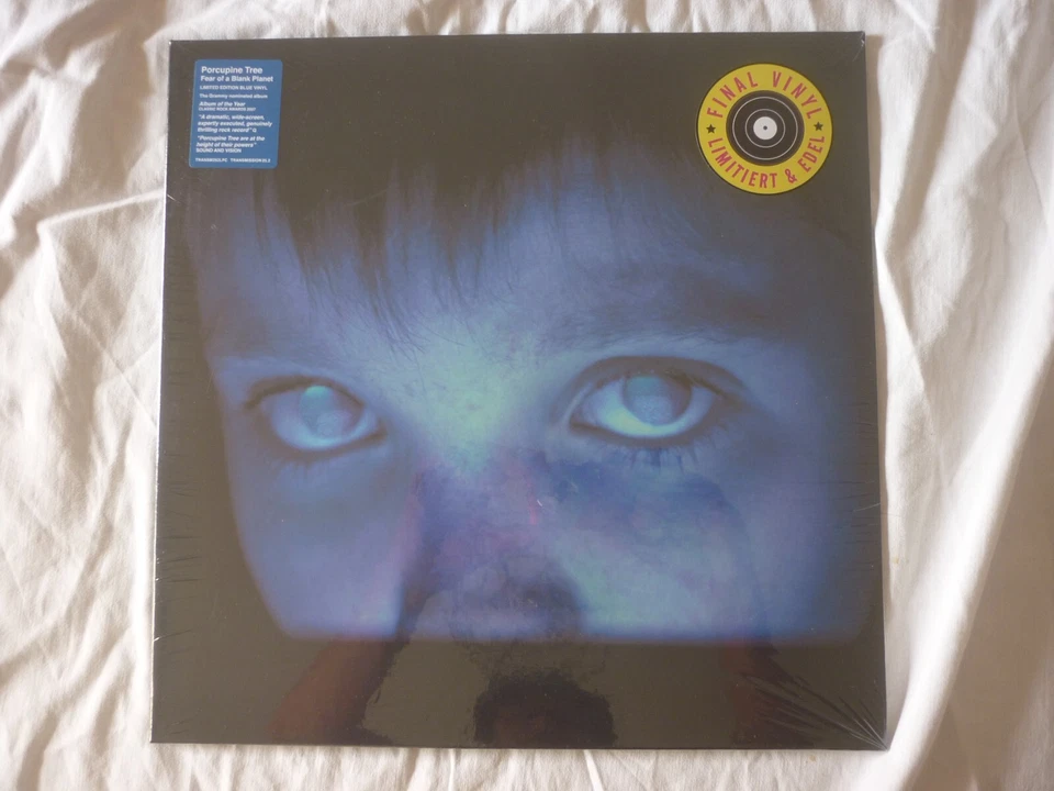 PORCUPINE TREE – FEAR OF A BLANK PLANET CURACAO BLUE TRANSPARENT VINYL LIMITED - Image 2 of 4