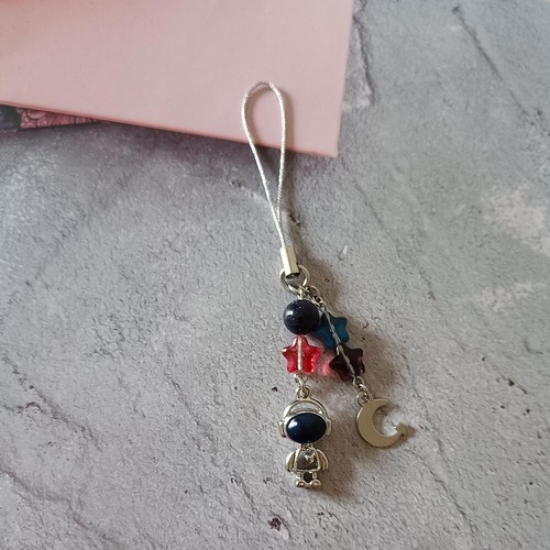 Spaceman Pendant Keychain Space Themed Phone Charm Sci-Fi Gift for Men/Kids - Zdjęcie 2 z 6