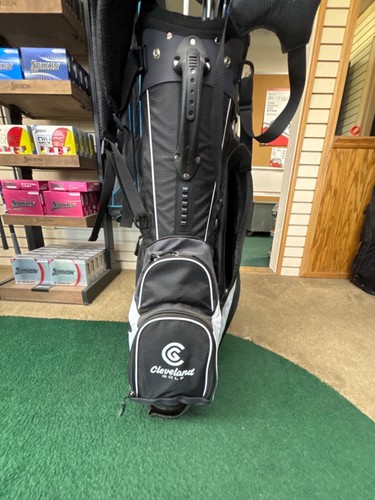 Cleveland Saturday Stand Bag - Picture 2 of 5