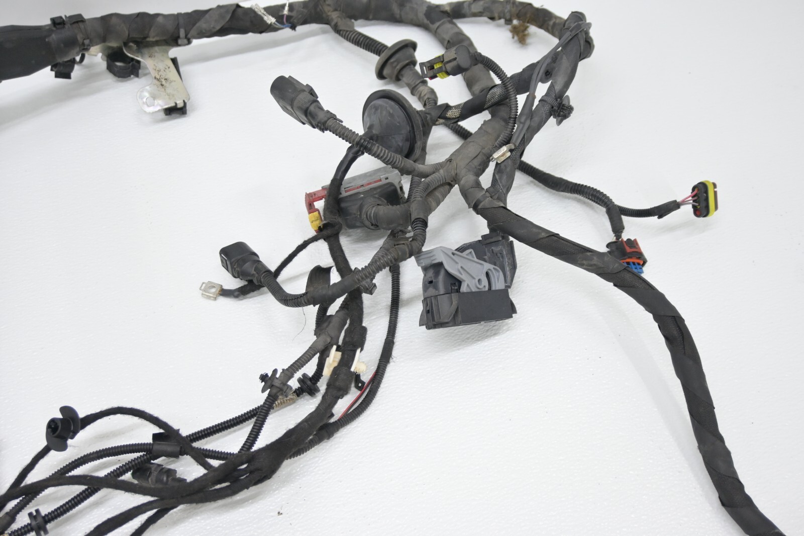 ⭐ 14-21 Maserati Ghibli Engine Bay Fuse Box Wiring Harness Plugs Oem