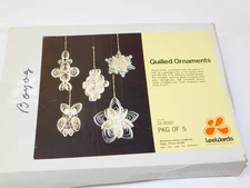 Vintage LeeWards 5 CHRISTMAS QUILLED ORNAMENTS Kit 33-10307