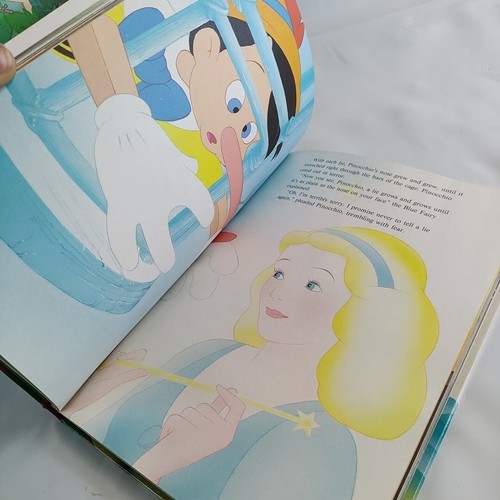 Disney Classic Series Pinocchio 1980s Hardcover Twin Gallery Books Gift Kids - Picture 10 of 15