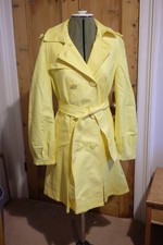 Full Circle Women's Yellow Fit & Flare Mac Style Rain Coat Size Small Nbw