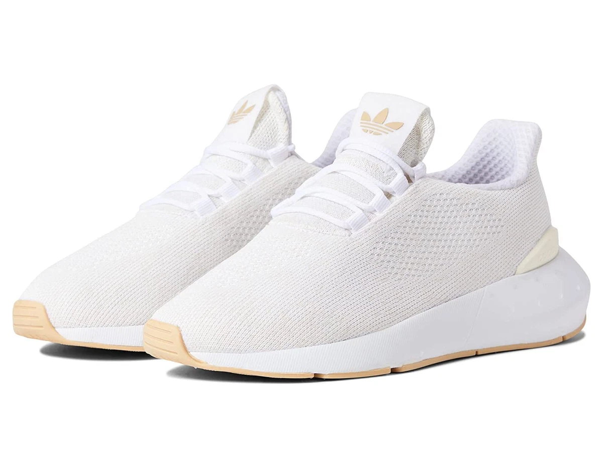 originals kids' swift running shoe white