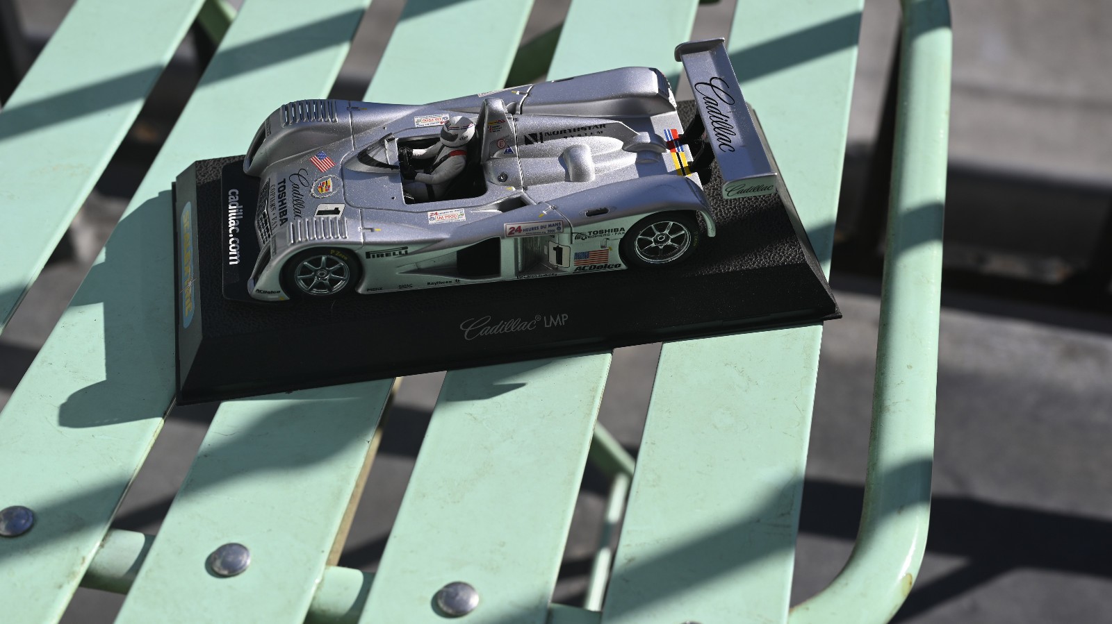 Scalextric C2258 Cadillac LMP voiture de collection neuve en boite pour passionnés