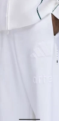 Adidas x ARTE ZNE Hose - Weiß Gr. M Neu mit Etikett - Bild 1 von 4
