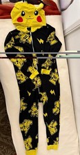 Pokemon Pikachu Kids Size 10 Fleece Hooded Zip One Piece Sleeper Black/Yellow.