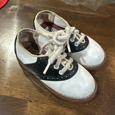 Kids 6 1/2 Vintage Saddle Shoes Village Wear Retro Black White Lace Youth Girls