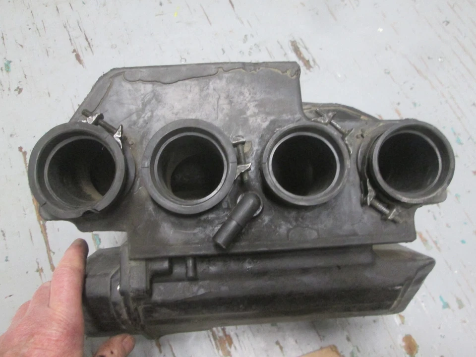 OEM YAMAHA 1984 - 1987 FJ1100 / FJ1200 FILTRO DE AIRE MONTAJE CAJA 36Y-14401-00-00 Foto 4 de 4