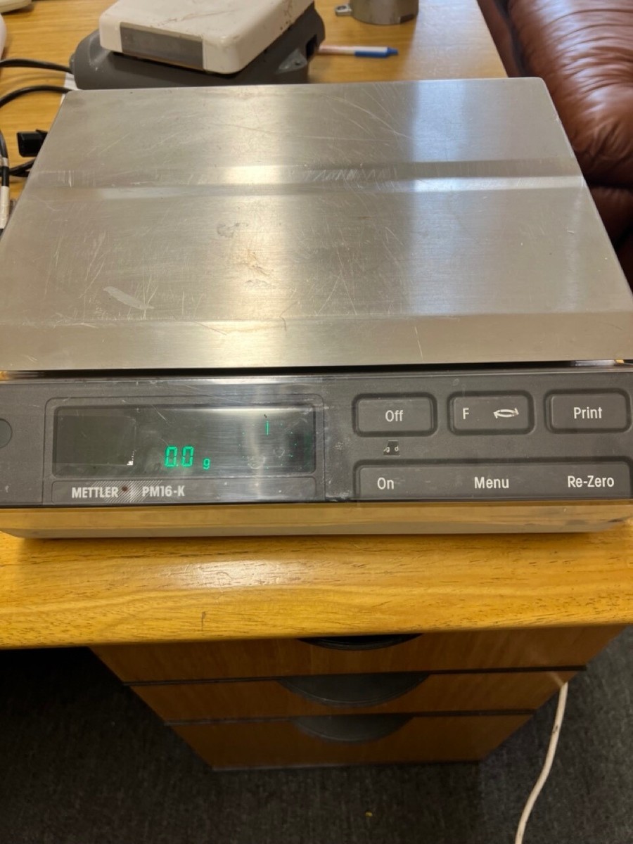 Mettler PM16-K PM16K Laboratory Scale, 0.1g increments, 16.1 Mettler PM16-K PM16K Laboratory Scale, 0.1g increments, 16.1