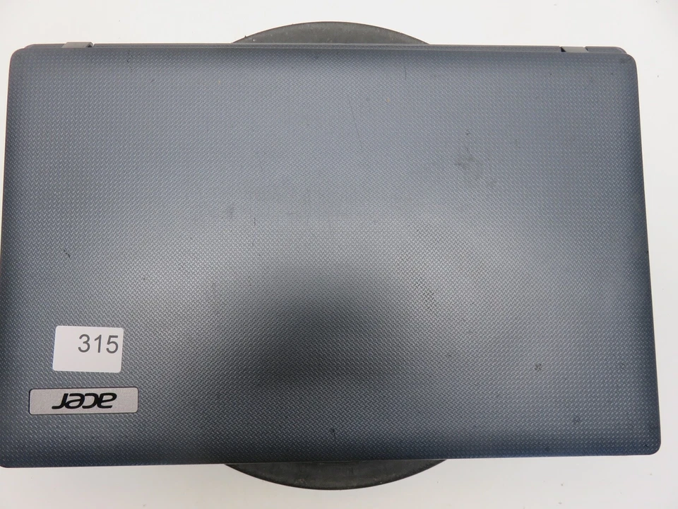 Acer Aspire 5733Z-4851 Laptop Intel Pentium P6200 2GB ohne HD/Batt - Scharniere defekt - Bild 2 von 4