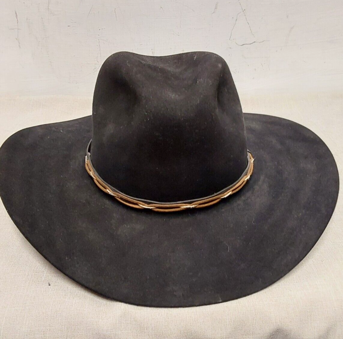 Serratelli, Beaumont box size 7 1/4