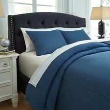 Sensu 3 Piece Duvet Cover Set by Signature Design by Ashley - King