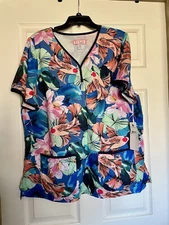 Koi Brand 2X Scrub Top With Fish & Lily Print NWT