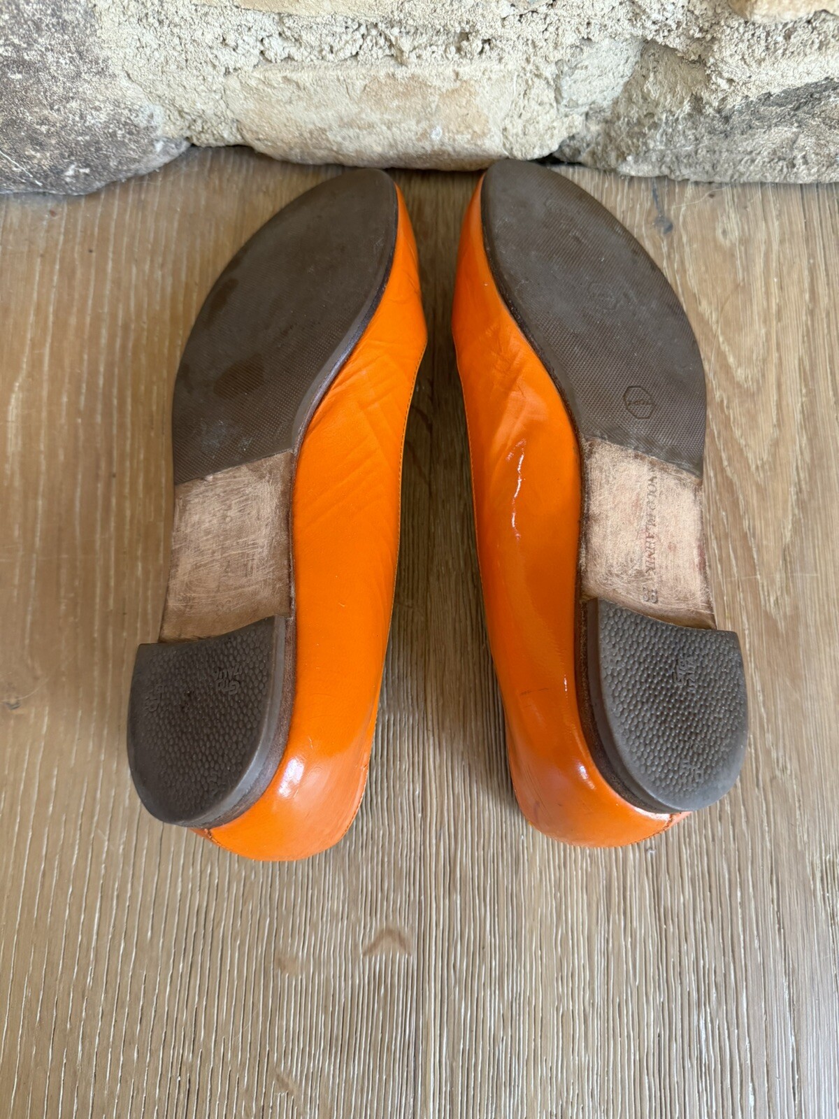 Manolo Blahnik Orange Flats Size 36 - image 8