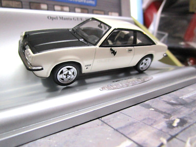 OPEL Manta B GT/E Sport weiss white 1975 - 1988 Schuco Dealer  1:43