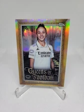 Athenia Del Castillo 2022-23 Topps Chrome ' Queen of Football ' Insert #Q-12