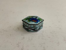 Vintage Antique Chinese Gilt Silver Cloisonne Pill / Trinket Box