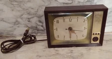 Vntg Spartus Console TEL-O-KLOK Mod. 730 TV Television Novelty Clock - WORKS!