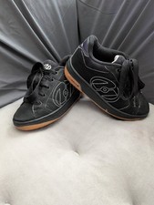 Heelys Atomic Boys Black Wheeled Sneakers Size US 3 Great Condition