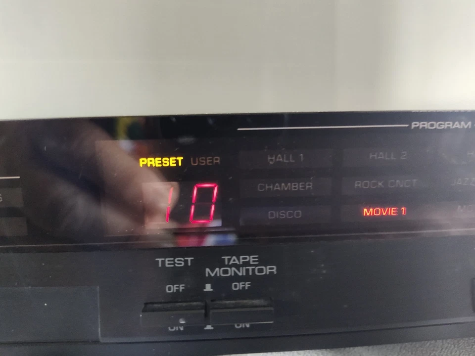 Yamaha Natural Sound Digital Sound Field Processor DSP-100U (not tested) - Image 4 of 4