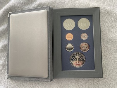 1986-S US Mint Prestige Proof Set Statue Liberty Silver Dollar Box