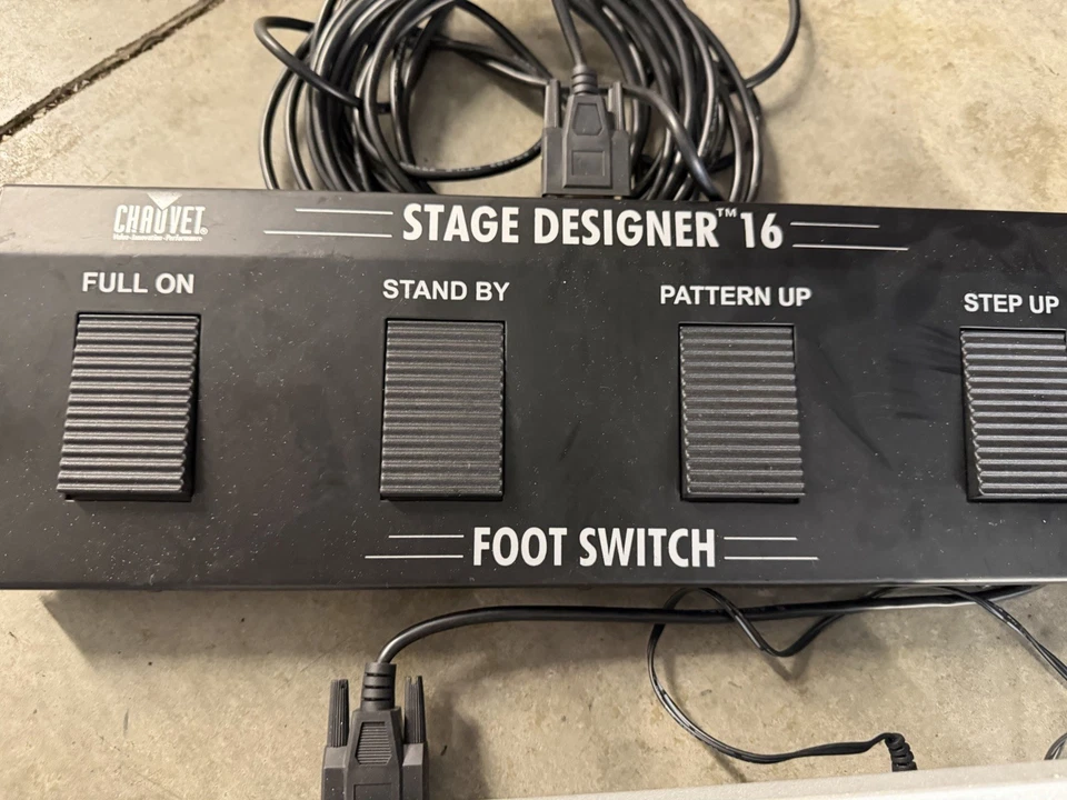 Chauvet DJ TFX-16CON Stage Designer 16 Lighting Controller with Footswitch - Image 2 of 4