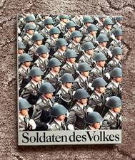 Soldaten des Volkes im Originalen Schutzkarton