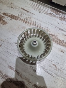 TROCKNER  Siemens S 46•5M S 46.5M  KONDENSTROCKNER 9000250298