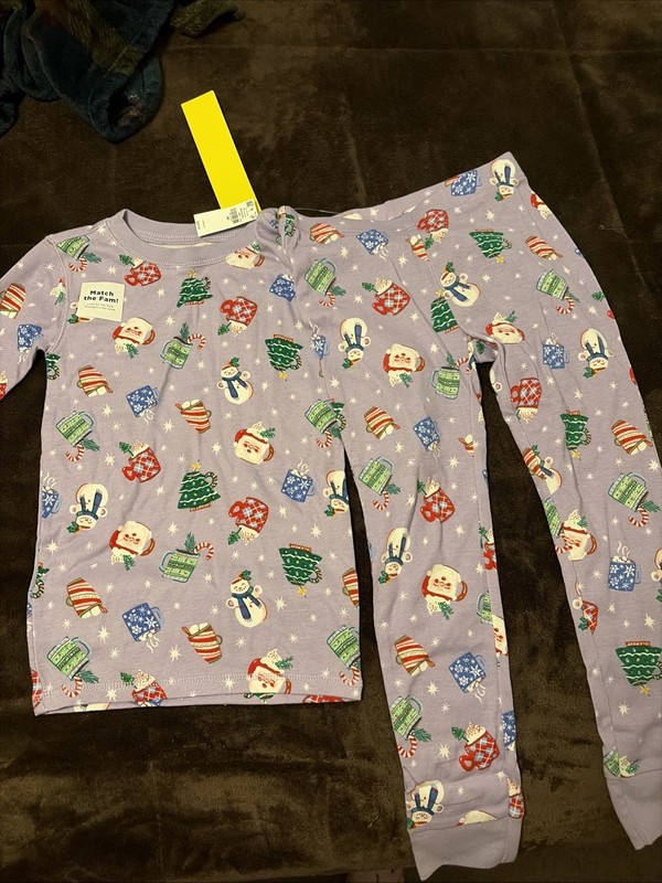 Old Navy Girls Pajama Set Size S (6) Little Girls New With Tags Snug Fit