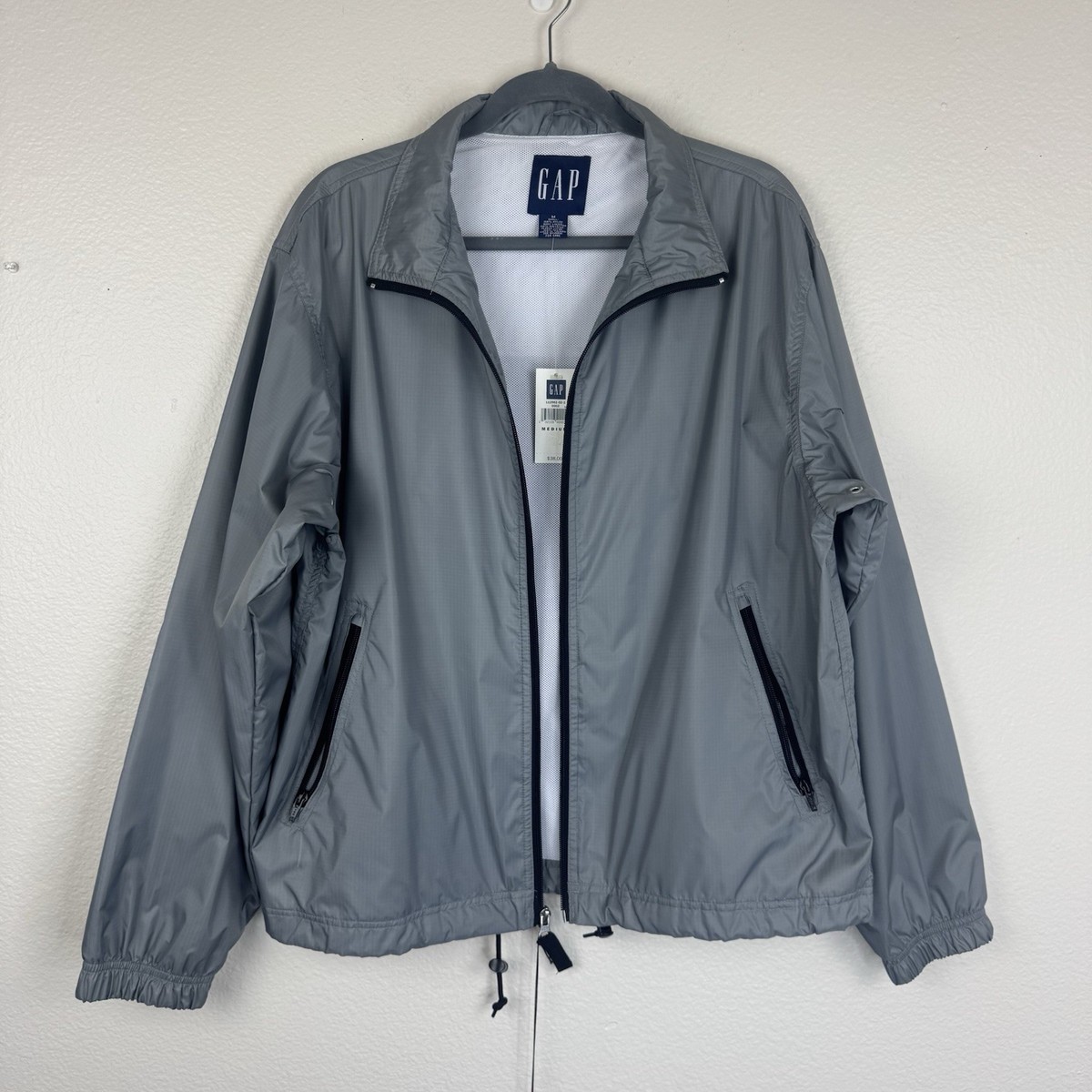 Vintage Y2K Gap NWT Cross Training Jacket Full Zip Nylon  display picture 1