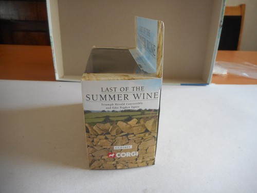 Corgi CC01601 Triumph Herald Con & Figure Last of The Summer Wine 1:43 + Box - Picture 8 of 12