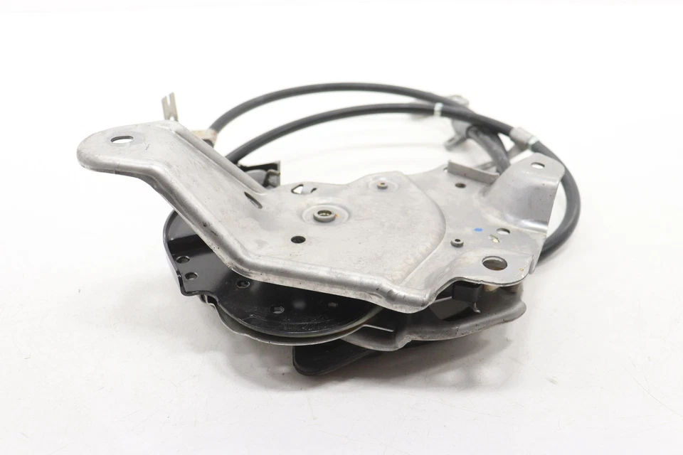 Pedal de freno de estacionamiento de emergencia Nissan Titan 2021-2024 con cable de control OEM Foto 2 de 4