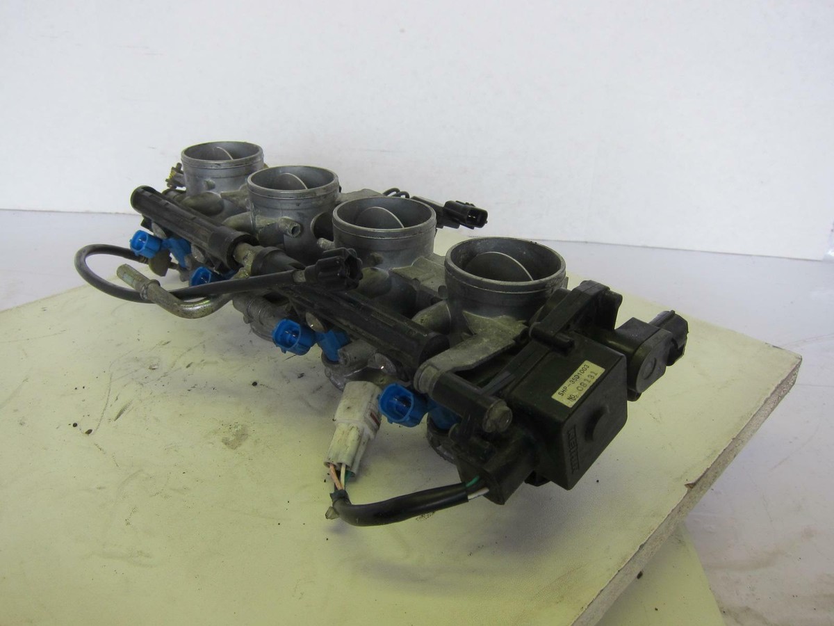 2005 Kawasaki Ninja ZX6R ZX636C OEM MAIN FUEL INJECTORS