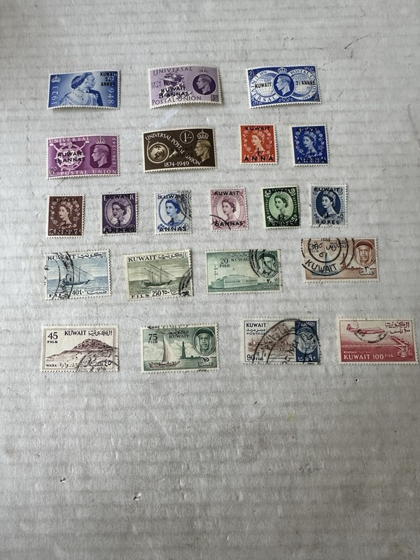 Kuwait Stamps MH & Used Accumulation Of 21 Nice Collection