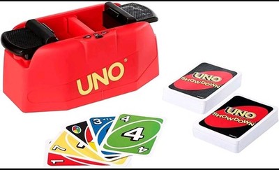 UNO Showdown Mattel GKC04 Beliebtes Kartenspiel ab 7 Jahren