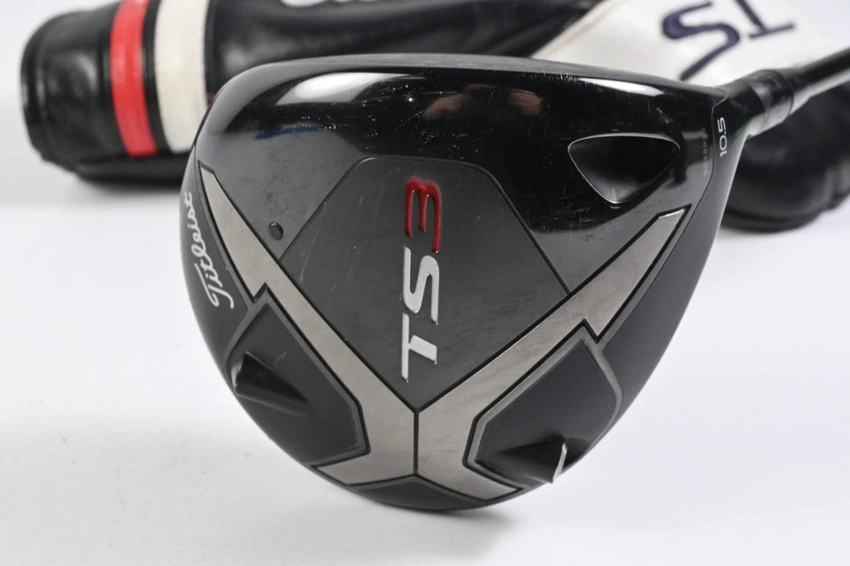 Titleist TS3 Driver / 10.5 Degree / Regular Flex Tensei AV Blue 55 Shaft - Image 2 of 4
