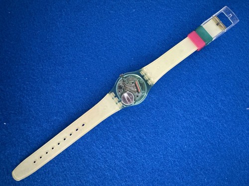Reloj RELOJ Vintage 1991 Cara de Nieve Banda de Invierno Damas RARO ¡Nueva Batería Funciona! - Imagen 9 de 11