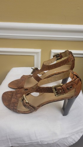 Stuart Weitzman Croc Print Leather Sandals Size 10.5 - Picture 3 of 14