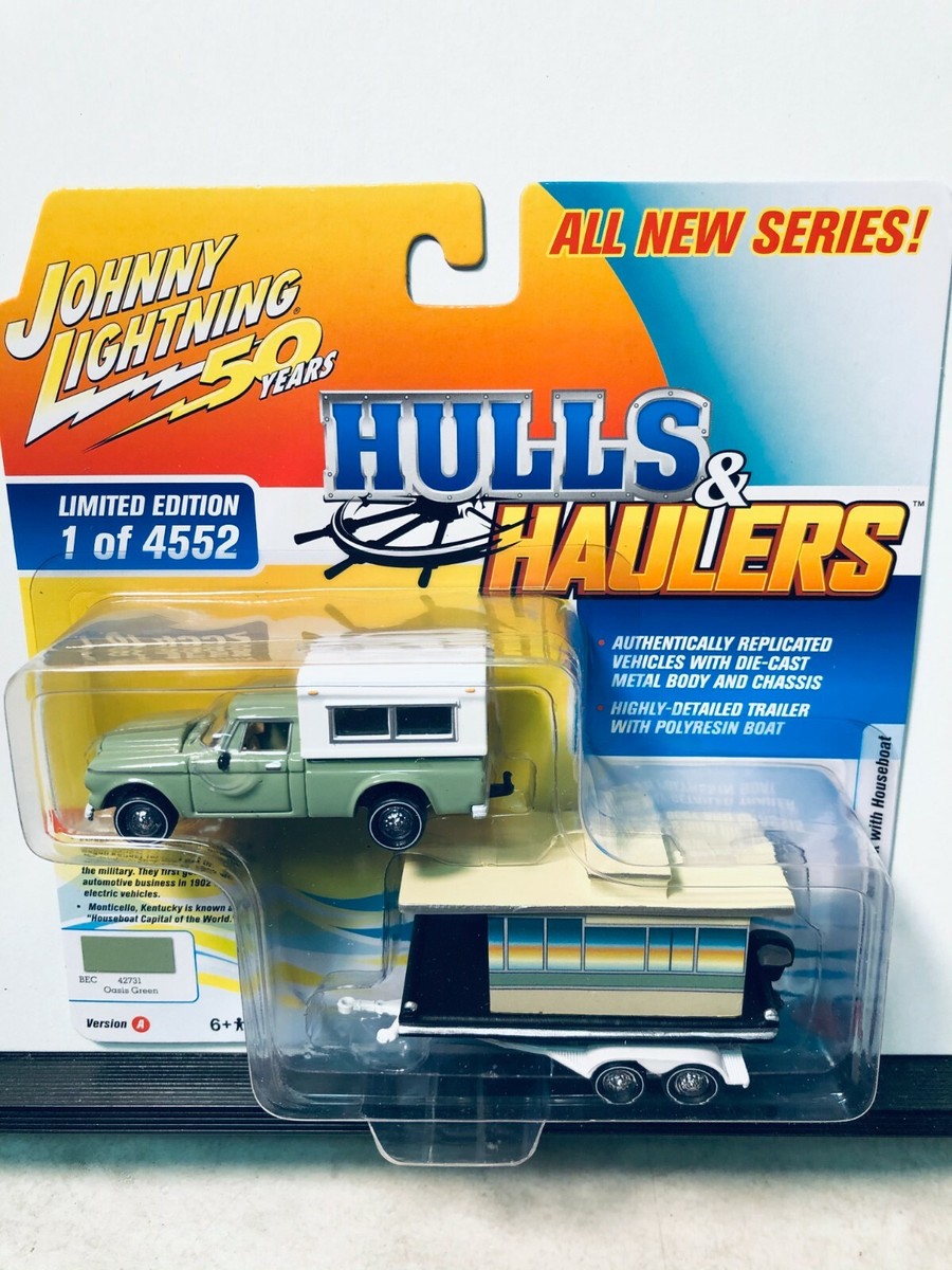 2020 Johnny Lightning Hulls & Haulers 1960 Studebaker Truck