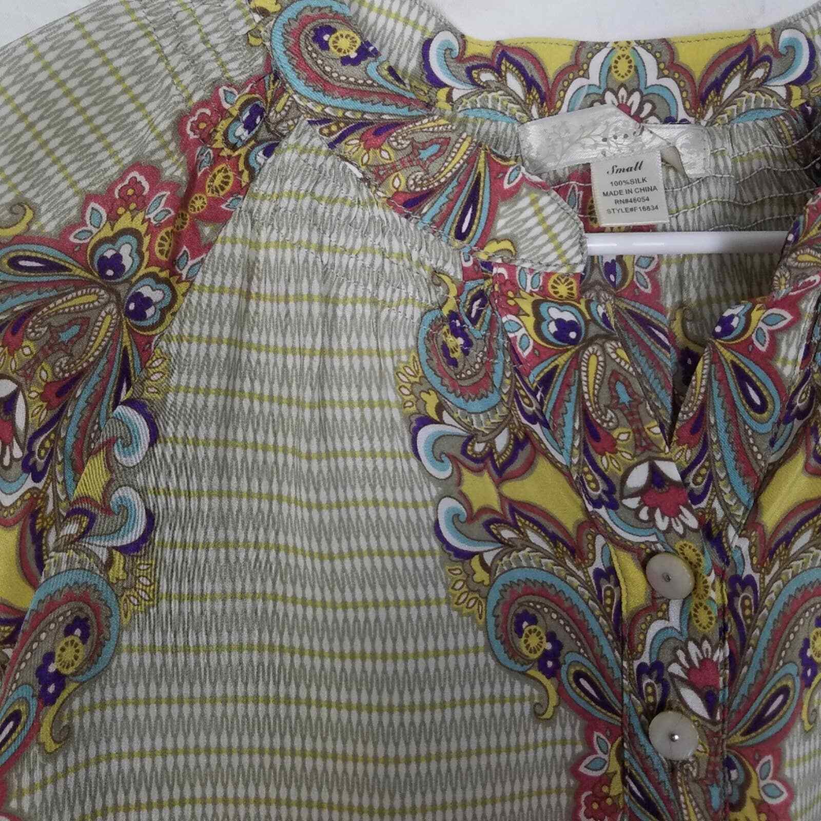 Trinity printed silk top size small - image 8