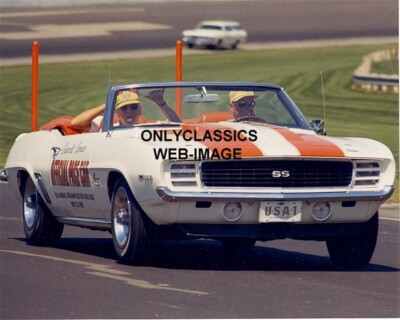 1969 INDY 500 CAMARO PACE CAR JIM RATHMAN ACTION DURING RACE SPEEDWAY 8X10 PHOTO