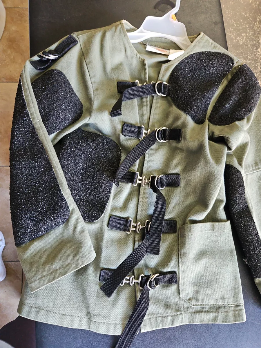 Left handed shooting clearance jacket