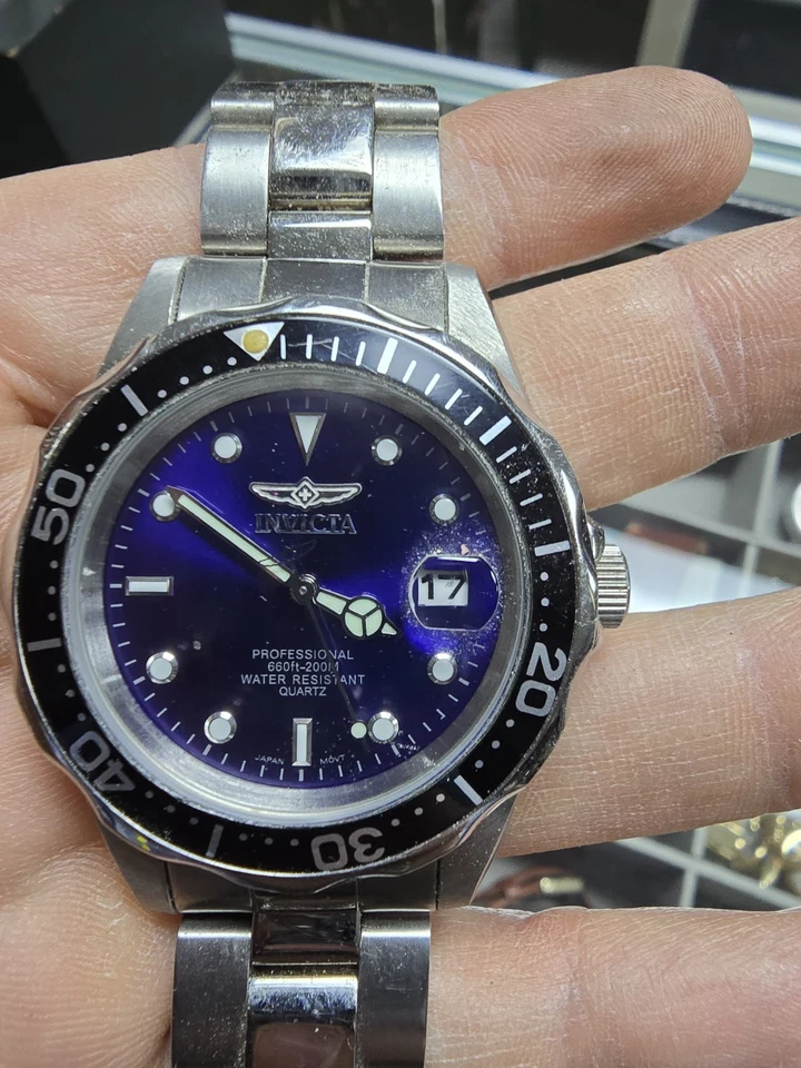 Reloj Hombre INVICTA Pro Diver Automático Dos Tonos Acero Inoxidable Foto 2 de 4