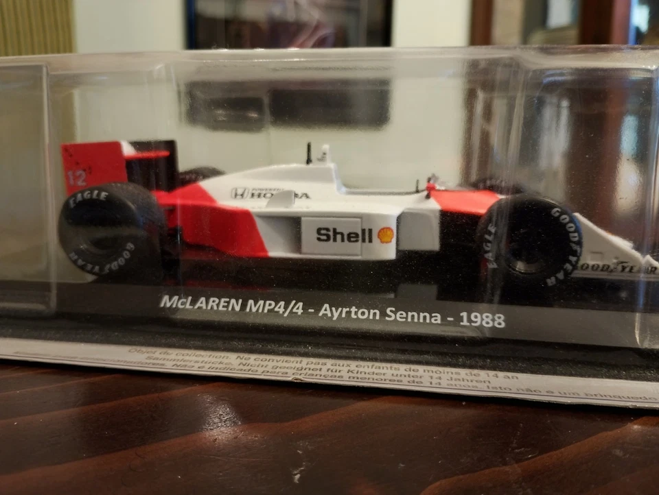 1:24 McLaren MP4/4 Ayrton Senna 1988 Le Grandi Formula 1 F1 - Immagine 2 di 4